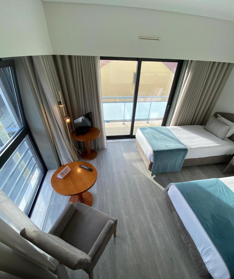 Apulia Praia Hotel エシュポゼンデ エクステリア 写真