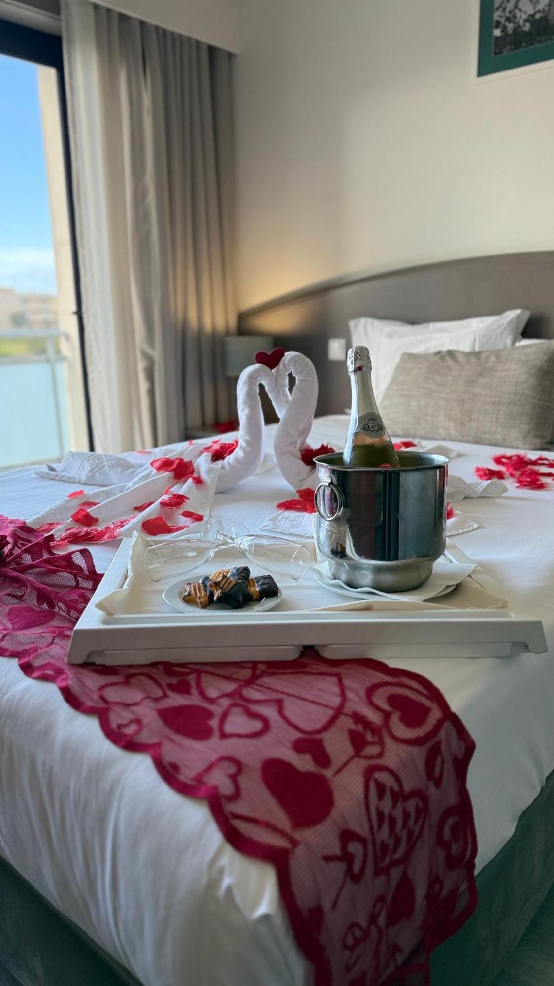 Apulia Praia Hotel エシュポゼンデ エクステリア 写真