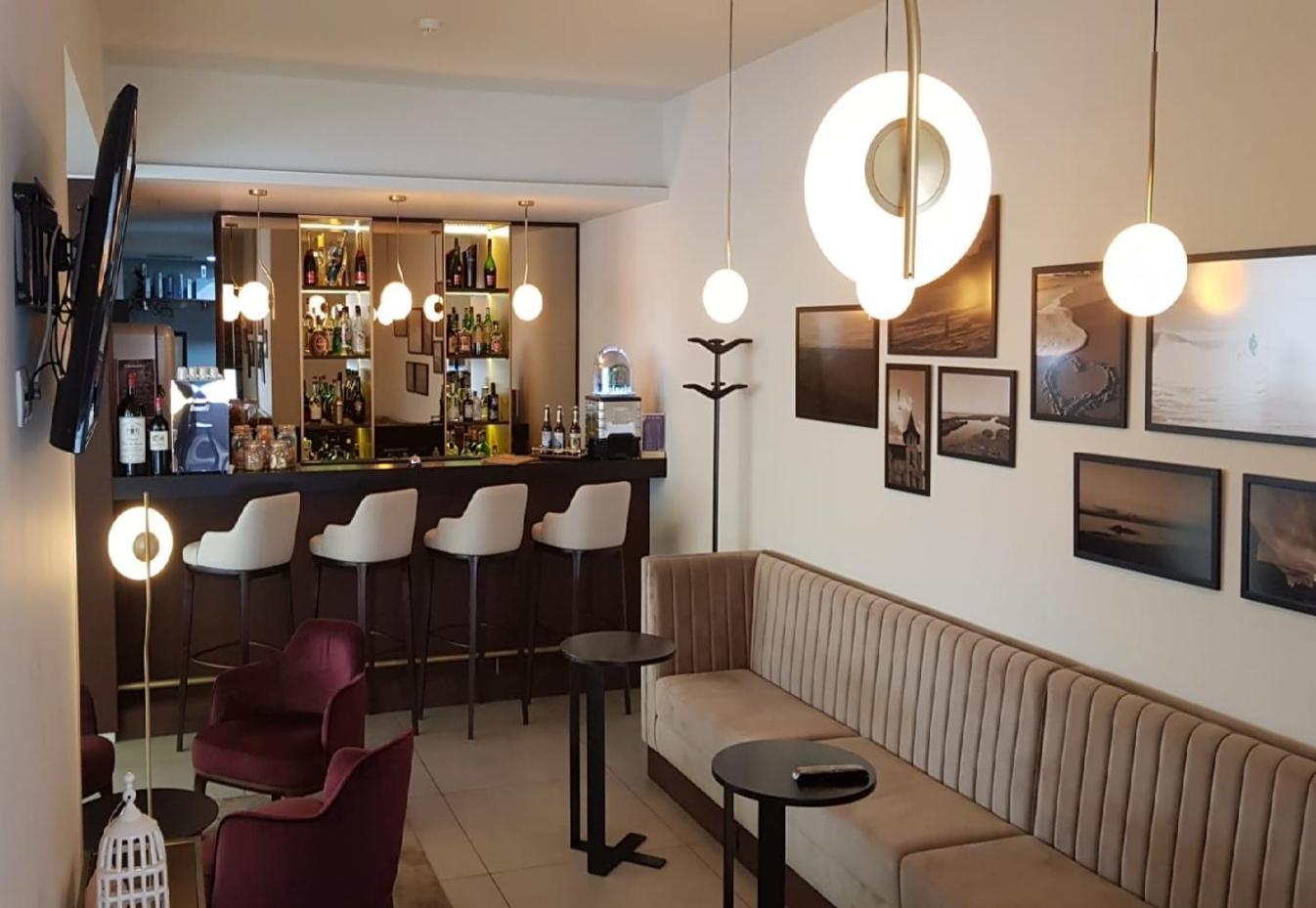 Apulia Praia Hotel エシュポゼンデ エクステリア 写真